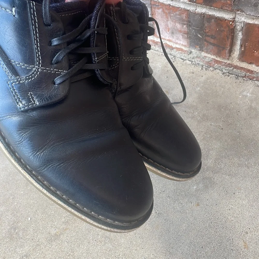 Steve Madden Leather Shoes! 10